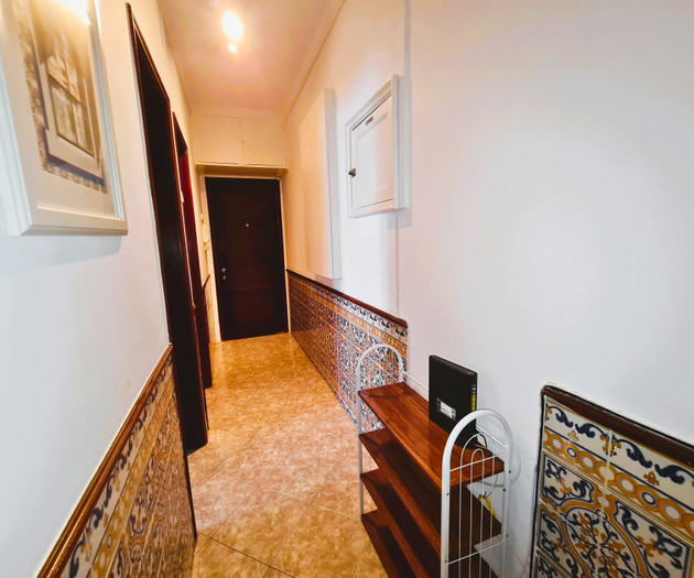 Private room for male only in Santa Apolónia