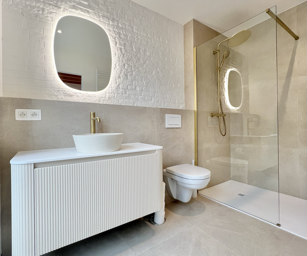 Design & Elegant Duplex in the Heart of Brussels