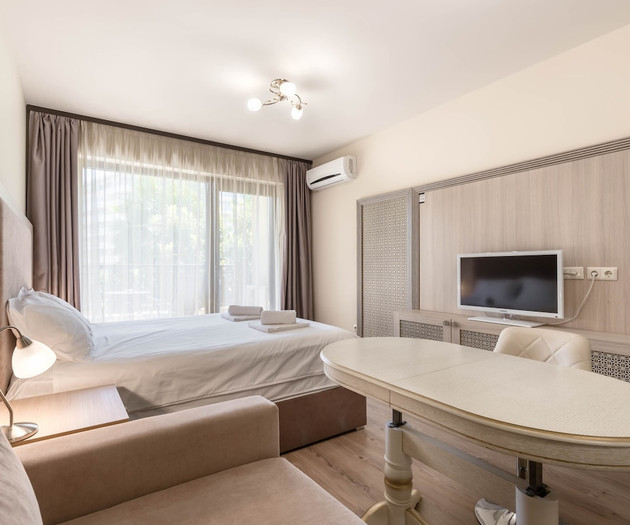 Argisht Partez– Cozy Studio with Pool & Sea Breeze
