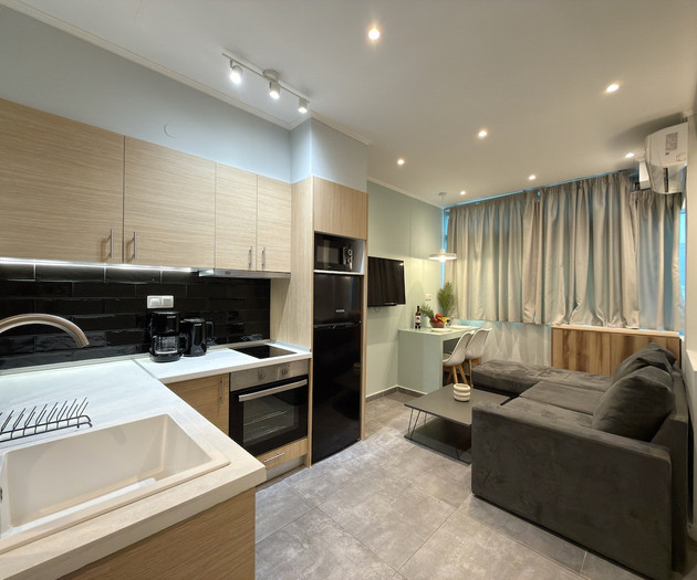 SmartLiving Central Apt 10