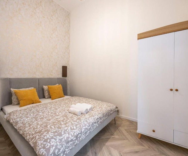 Deluxe & Cozy Grand Residence in the Heart of BP
