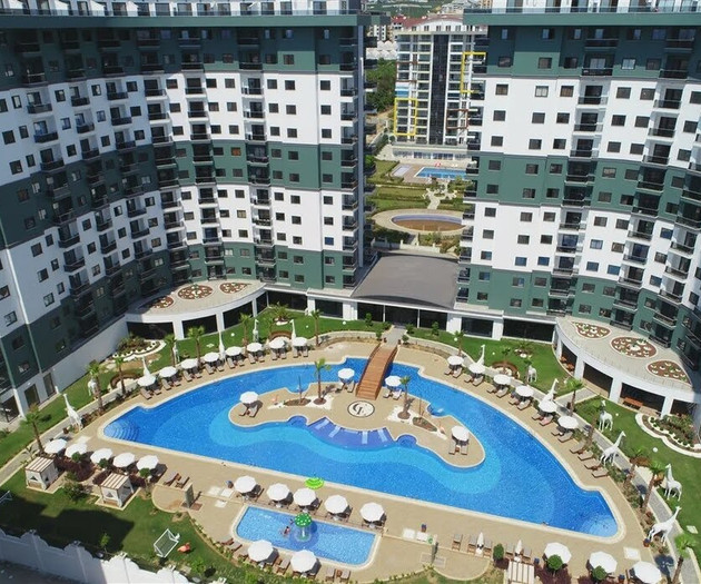 Sunny apartment in a premium complex