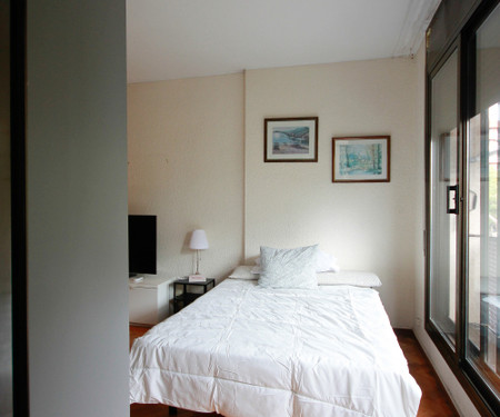 R0053- Room in flat to share Barcelona Montjuic