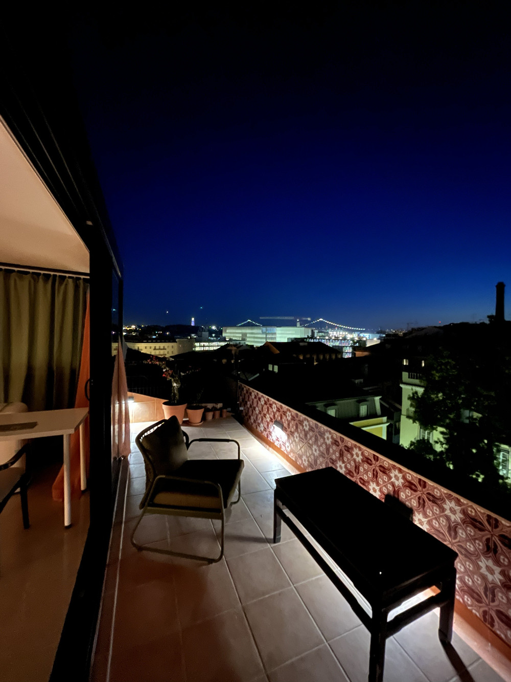 Bright Duplex with Terrace in the Heart of Lisbon preview