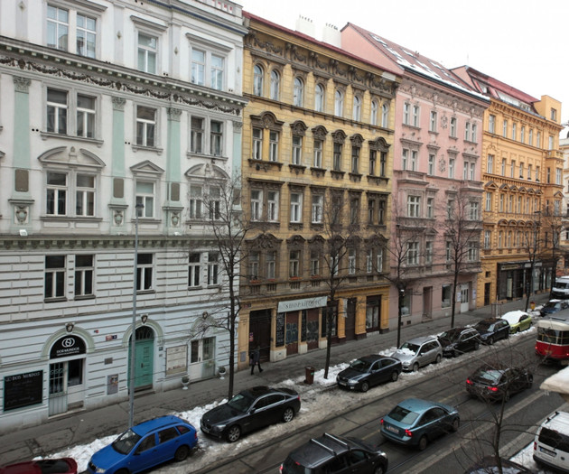 3-bedroom (3+1) - Apartment in Prague 2 district