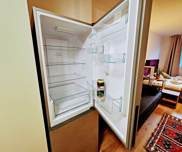Luxe 2BDR for 1-8 guests | Own Garden, Parking Gym