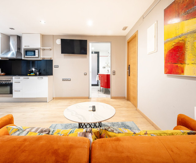 Fully Equipped Central Barcelona Studio
