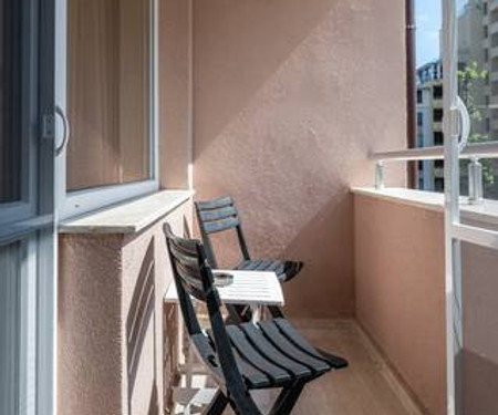 1-Bedroom Flat with Balcony in Sofia Center