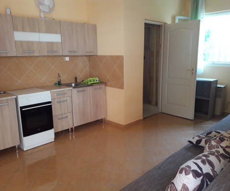 Stúdió Apartman Balatonlellén partközelben