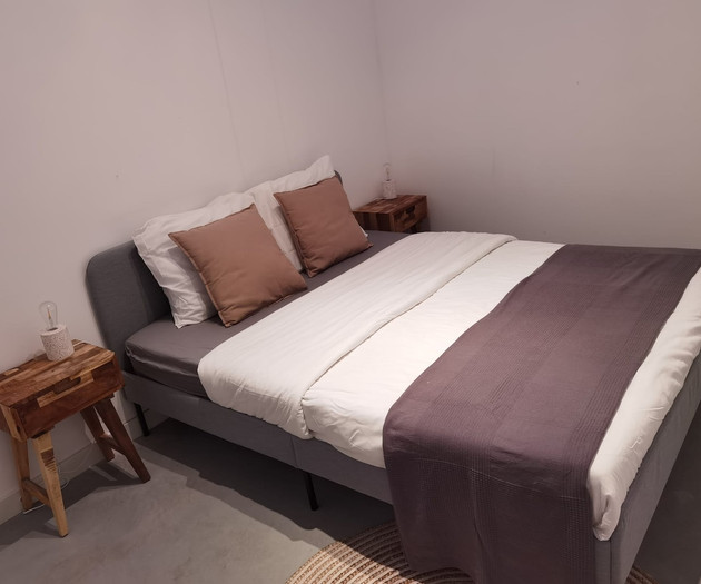Contemporary Stylish 2BDR Apartment LK