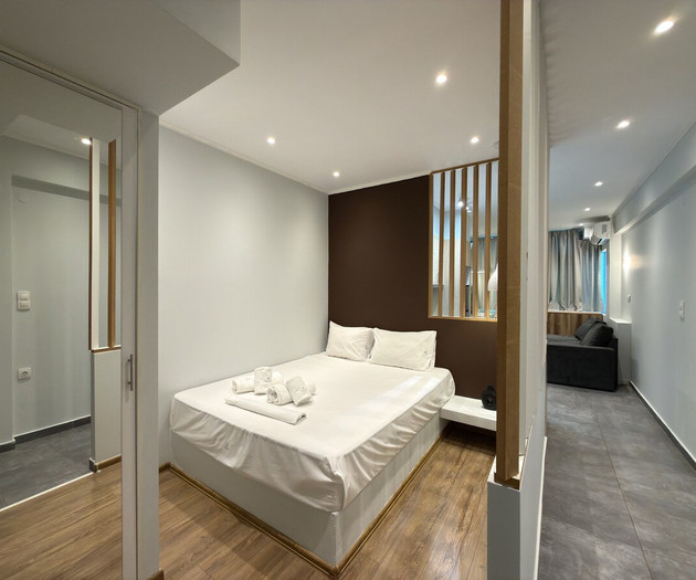 SmartLiving Central Apt 10