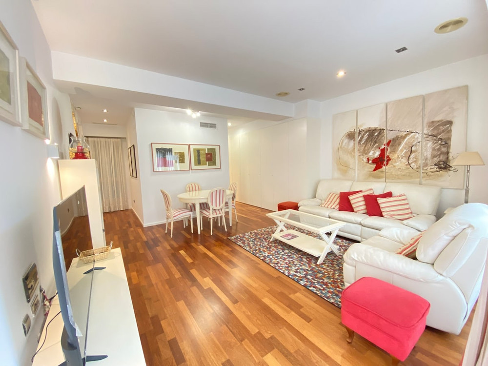 Centrally located apartment next to the City Hall preview