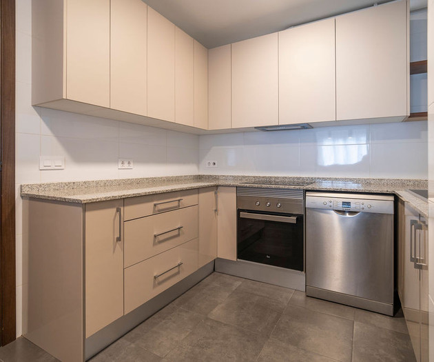 Spacious apartment in the heart of Valencia