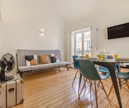 Design Apartment in Typical Alfama