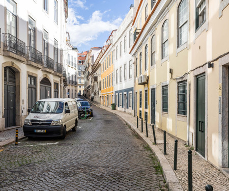 Ferragial 29 - Chic Tailor Made Flat in Chiado