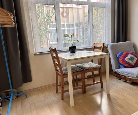 Comfy&Peaceful Double Room in Shared Apa