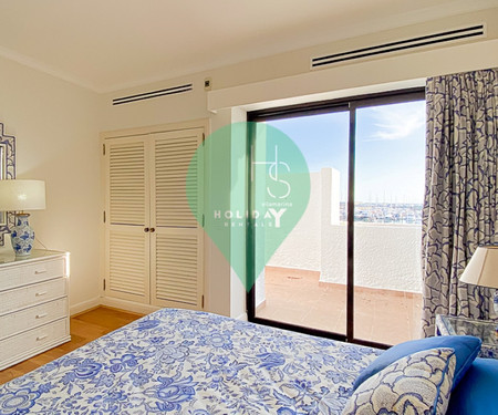 Spacious Duplex 2Bed With Marina View by HsRentals