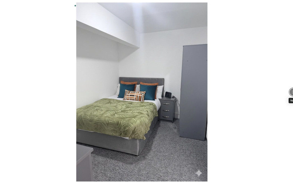 Private Ensuite Double Room Shared Kitchen Access preview