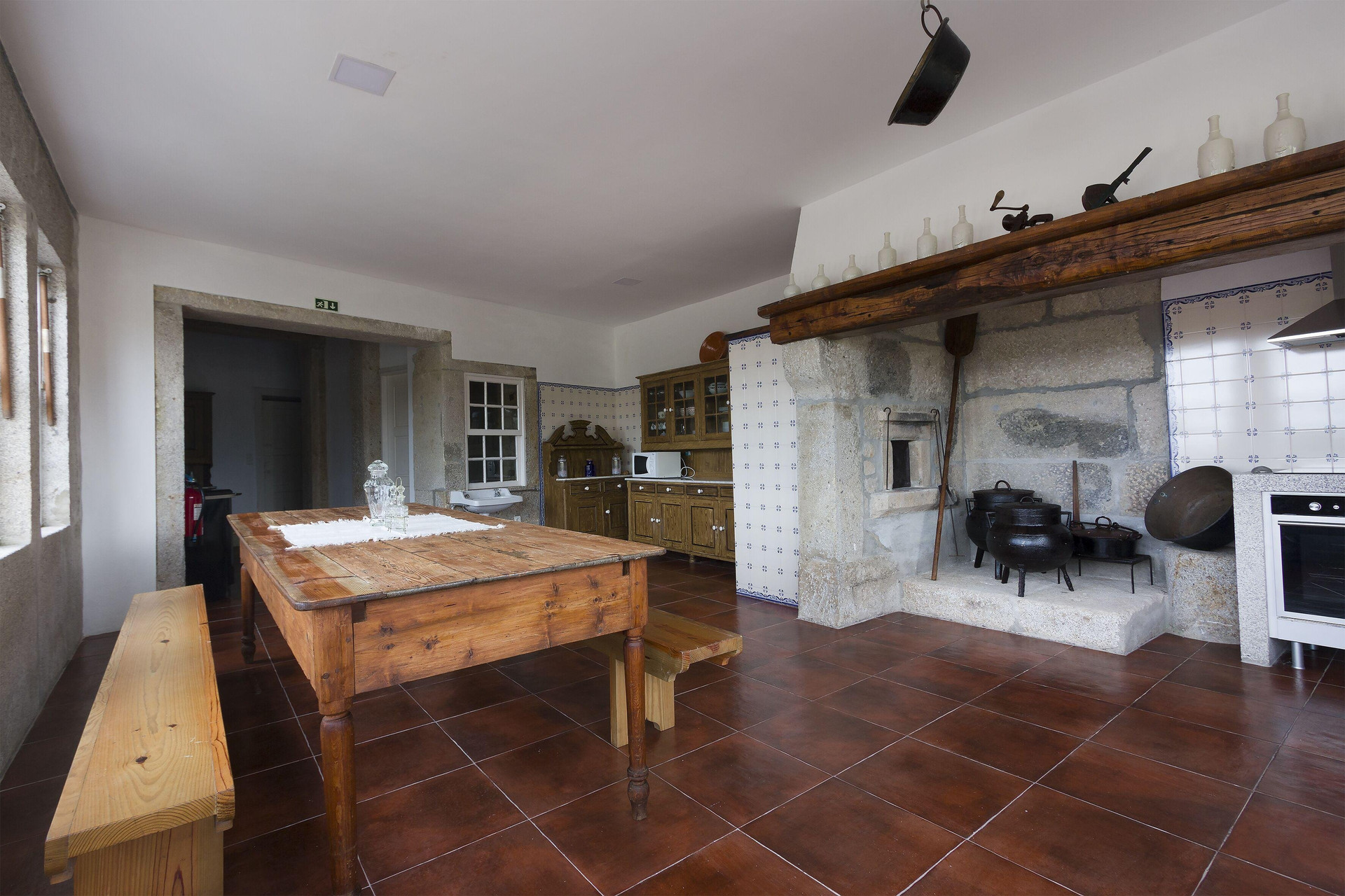 Rustic traditional kitchen area