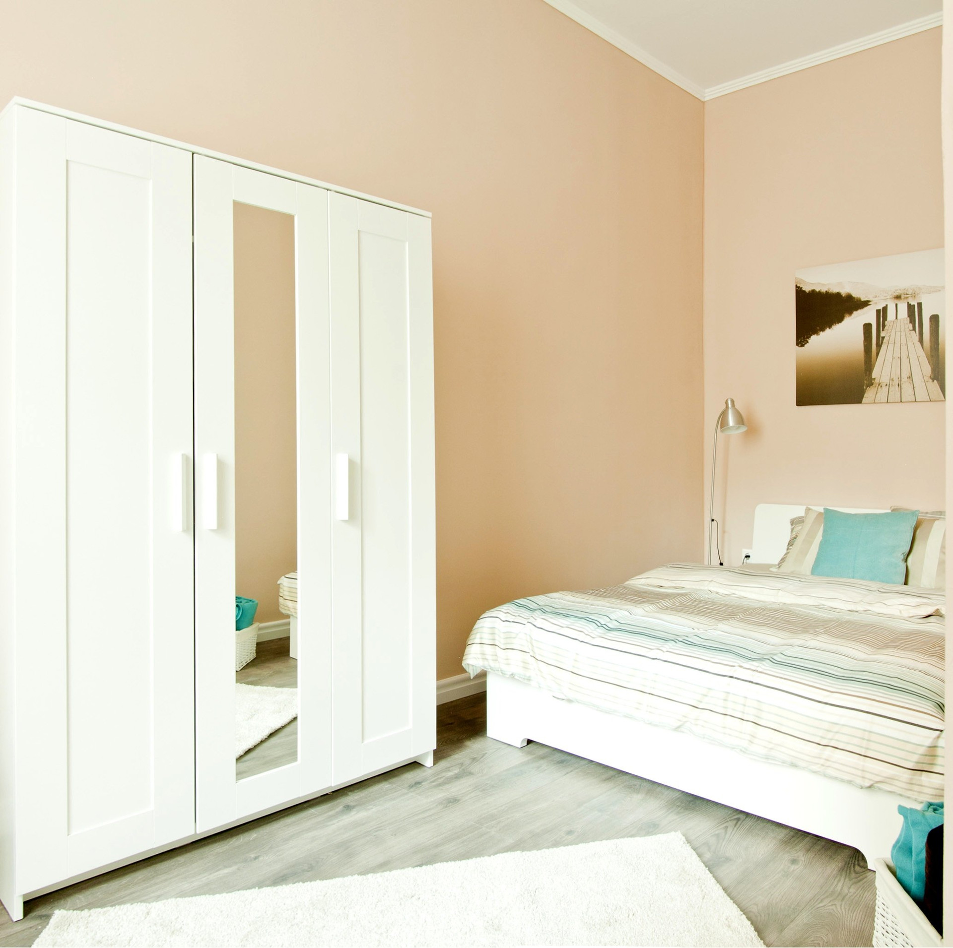 Large wardrobe and additional storage space provide plenty of room for clothes, luggage and personal belongings.