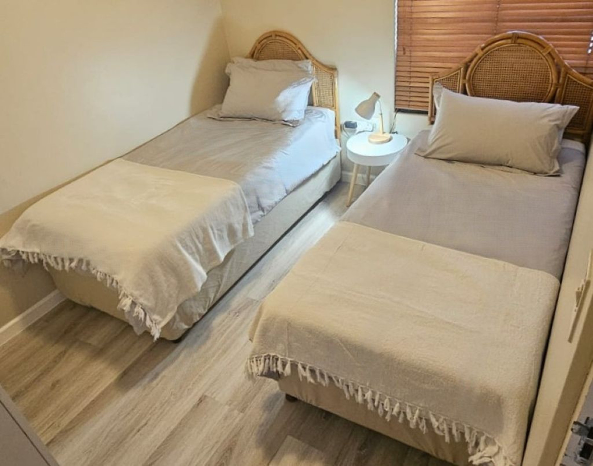 2 Single beds, which can be combined for a couple