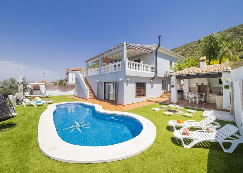 Cubo's Villa Gabriela preview