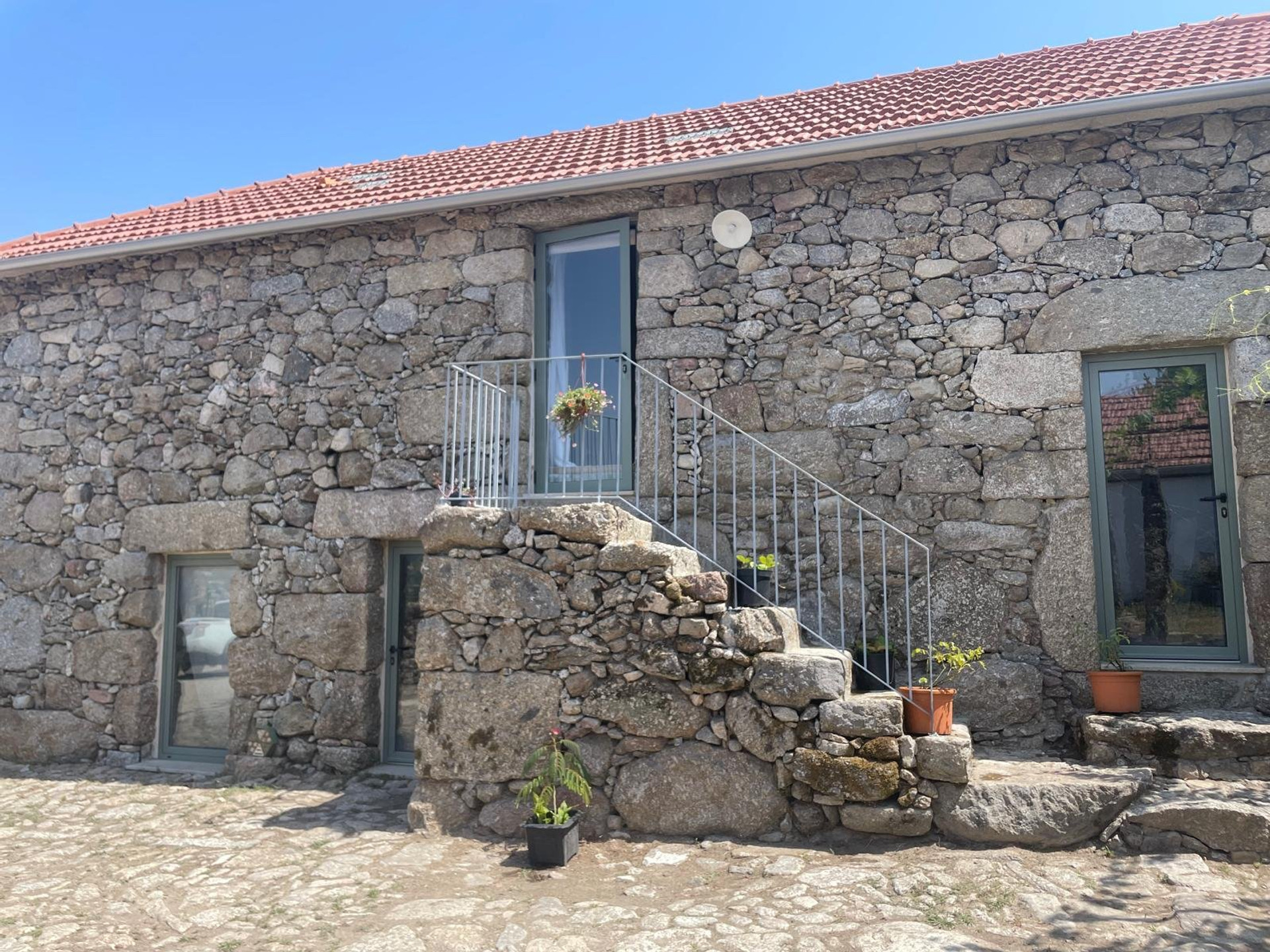 Entrada Casa de pedra