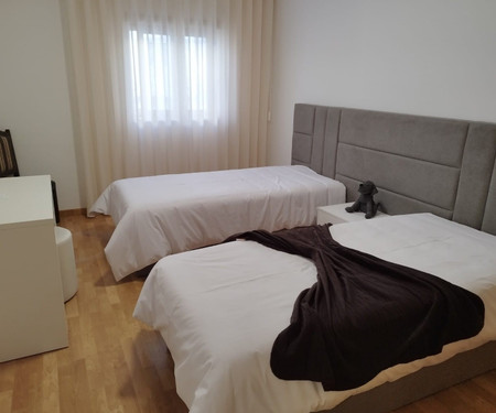 2-bed room in renovated apartment