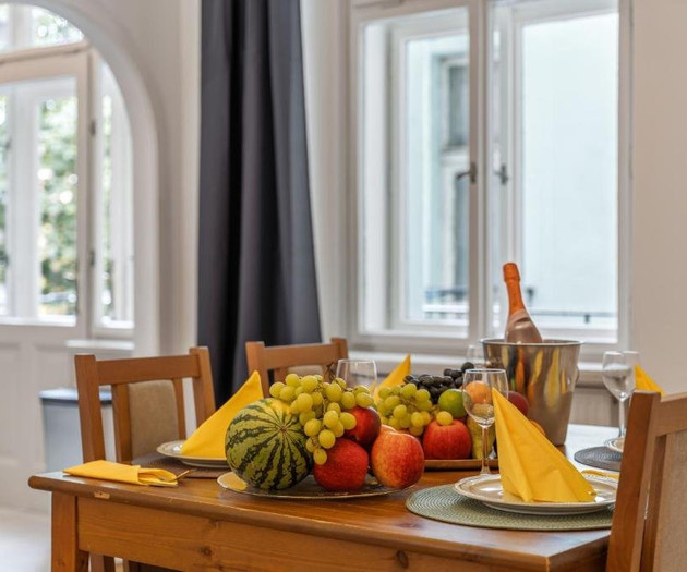 Royal Prague Heart Suite