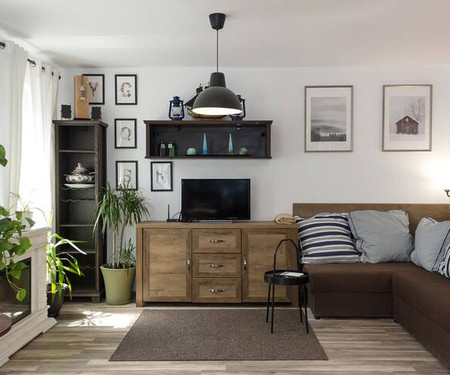 Rustic Interior in a Modern 2-Bedroom Apartment