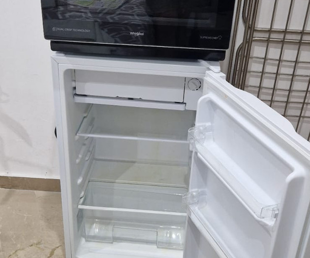 TRANQUILA Y LUMINOSA HABITACIÓN