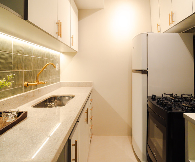 Charming & Modern Ipanema Flat - Steps from Beach