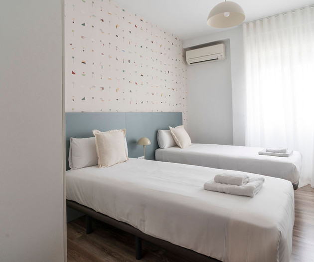 Spacious apartment in the heart of Valencia
