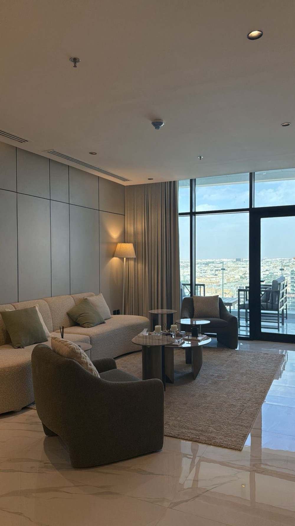 Viva Stay - 2 Bedroom Twin Tower preview