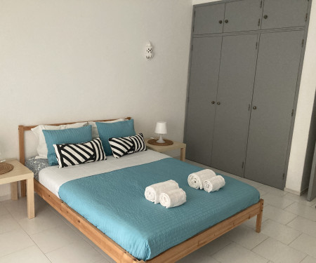 Spacious flat near the beach (2km)