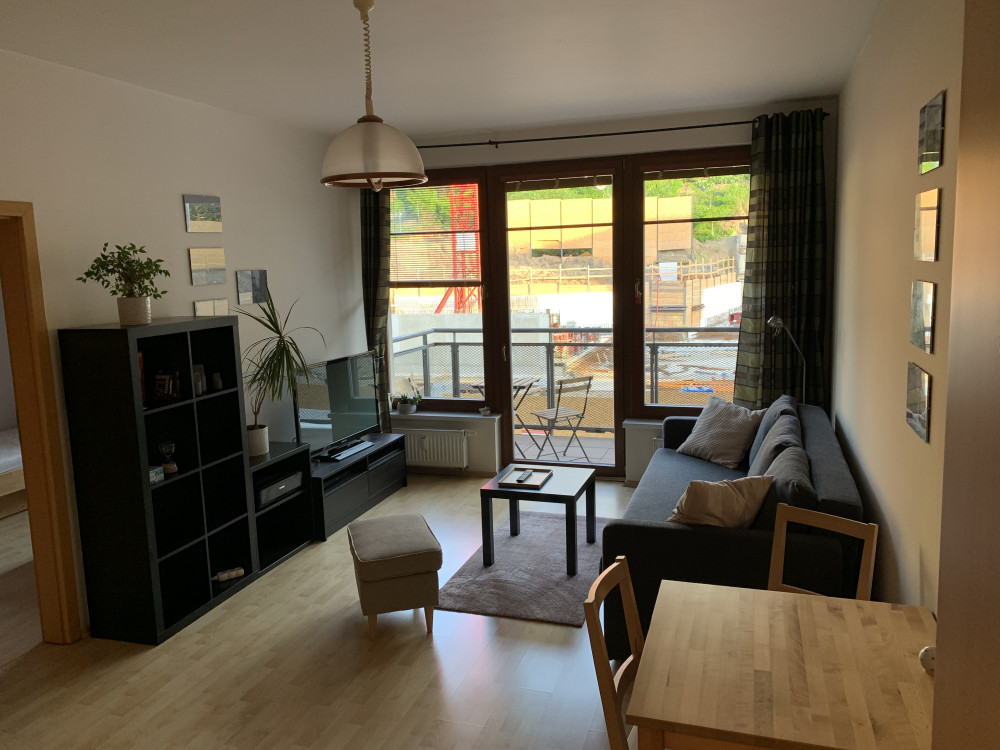 Sunny apartment close to the Prague centre