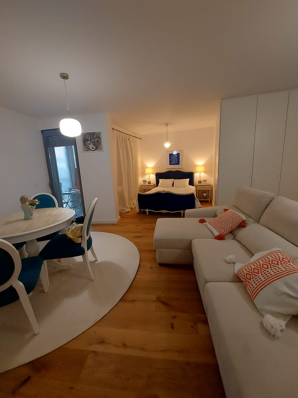 Studio furnished with terrace preview