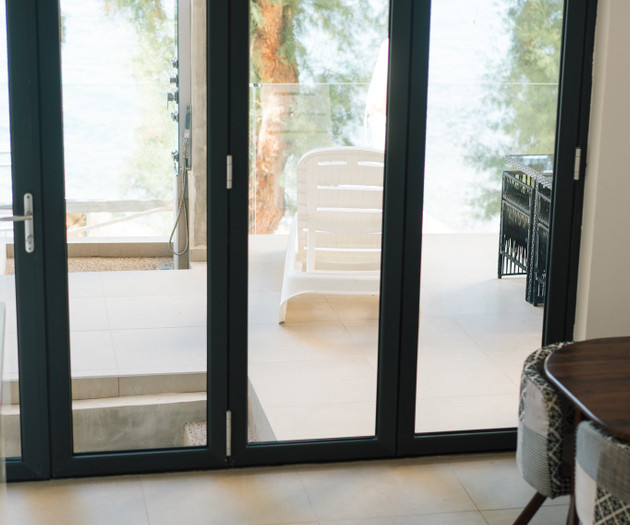 Folding glass doors to terrace