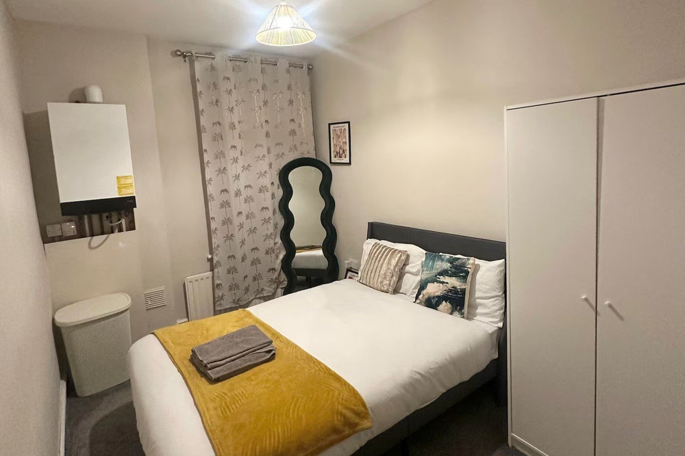 Bright & Comfortable 2-Bed Home 5 mins Newcastle preview