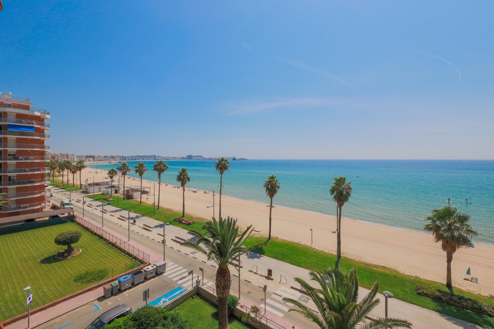Sea-view private terrace
