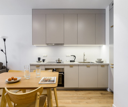 Modern apartment near the Chopin Airport