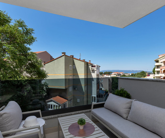 Balcony lounge with tree view
