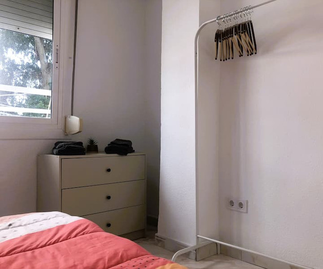 Renovated apartment, 12 minutes from the beach