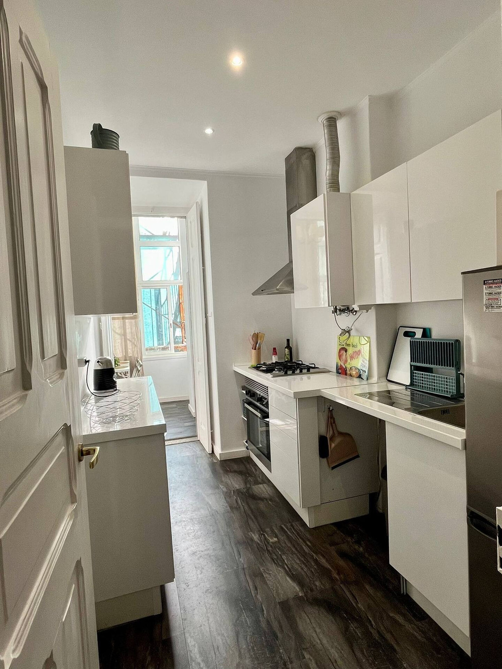Lisbon City Center Apt preview