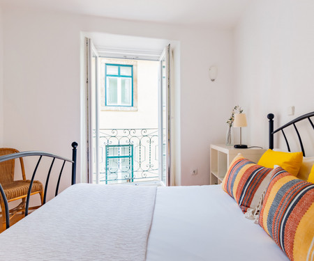 2BR at Chiado Historical Heart of Lisbon