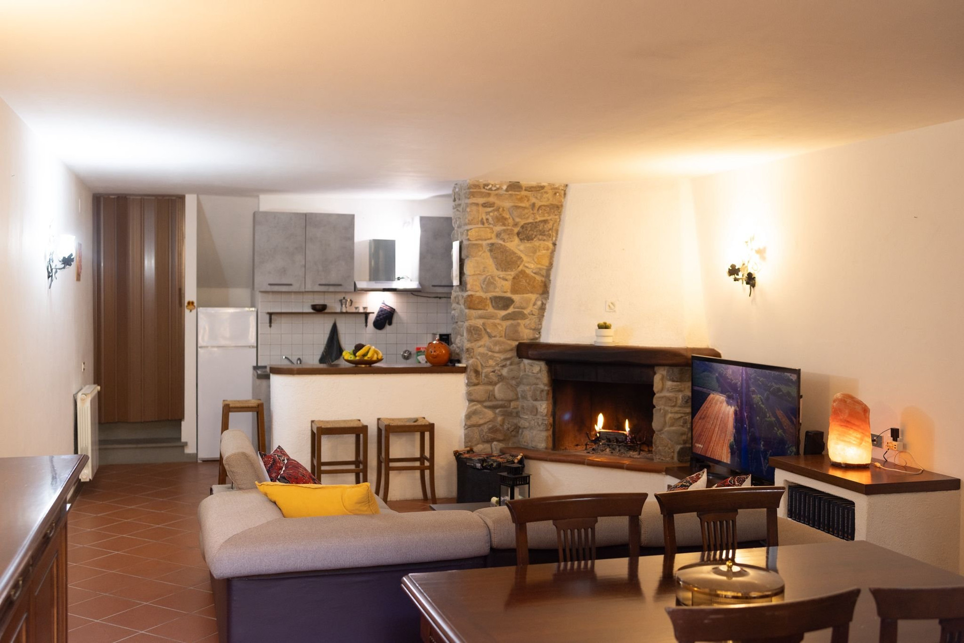 Living room kitchen fireplace open plan