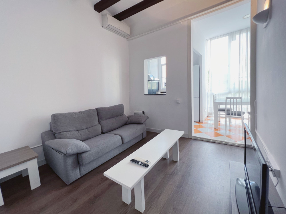 Lovely 3-Bedroom apartment in Gracia