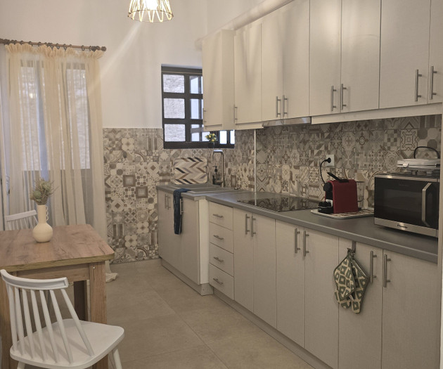 Central Athens 2BR near metro & universities