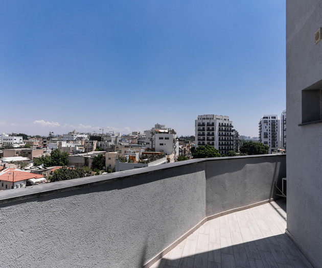 Blueground |Florentine,City view,Two balconies-02