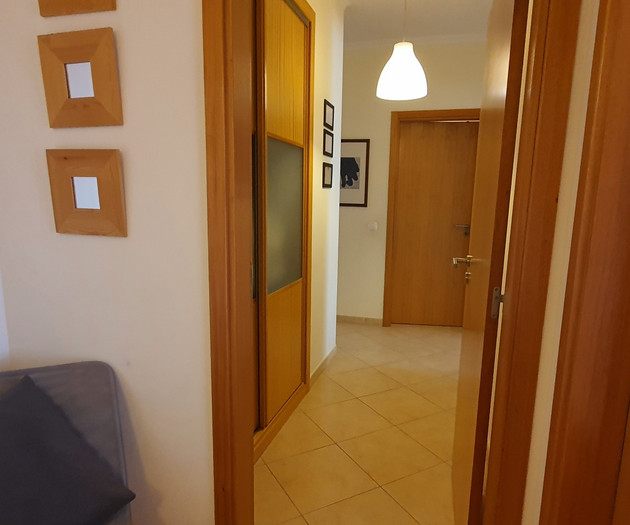 Apartment with pool and close to the beach